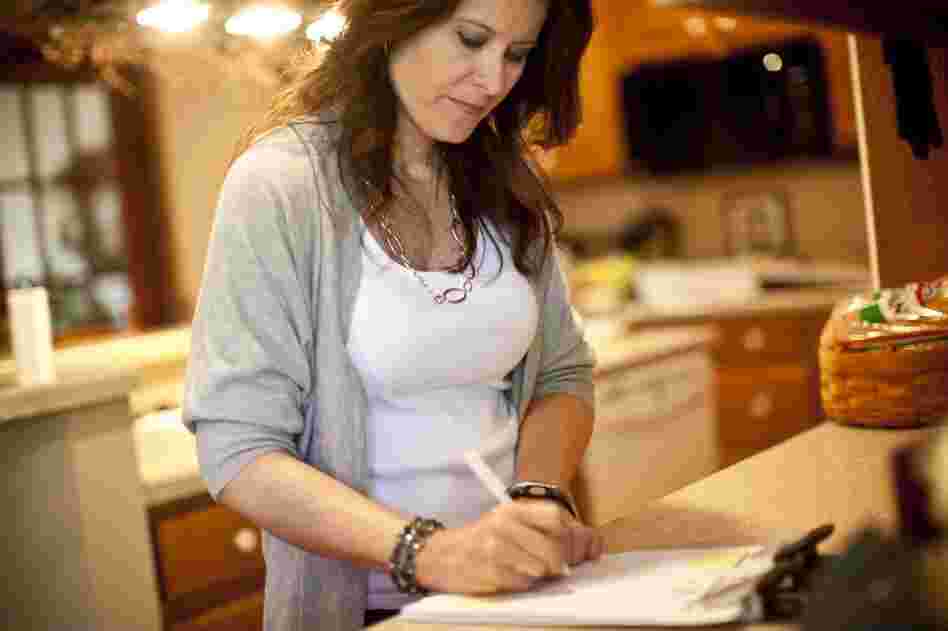 Kelley meticulously tracks her daughters' activities, her grandmother's medical appointments and her hospital work schedule.