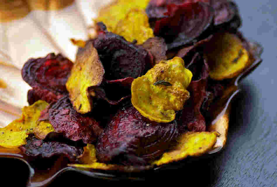 Simple Salted Beet Chips