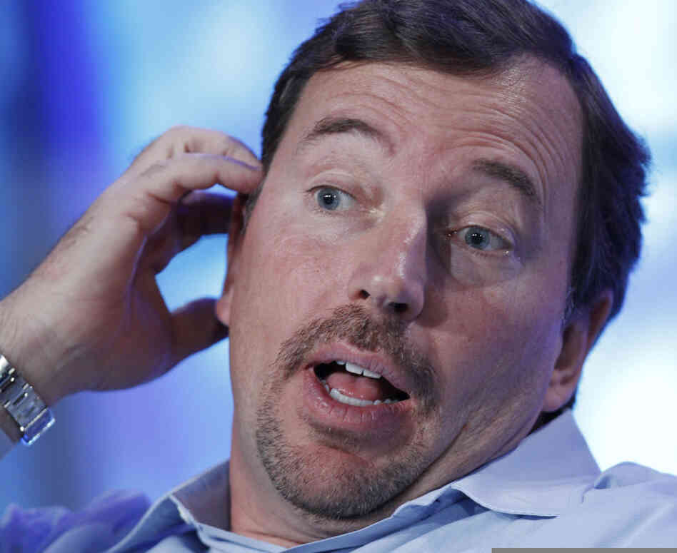 Scott Thompson stepped down as Yahoo's CEO shortly after inaccuracies in his corporate bio surfaced. Scott Thompson stepped down as Yahoo's CEO shortly after inaccuracies in his corporate bio surfaced.