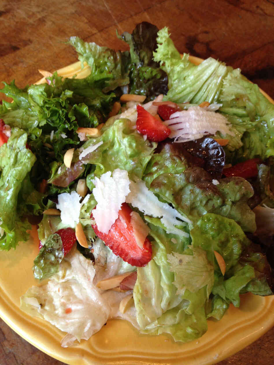 Mixed Greens With Strawberries