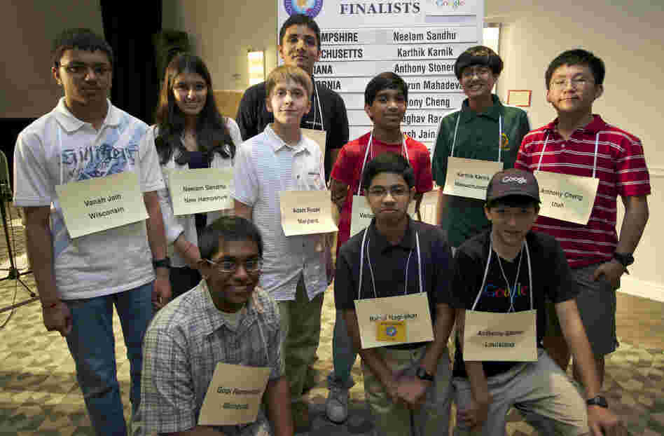 The 10 finalists of the 2012 National Geographic Bee are competing for prizes including a $25,000 scholarship and a trip to the Galapagos Islands.