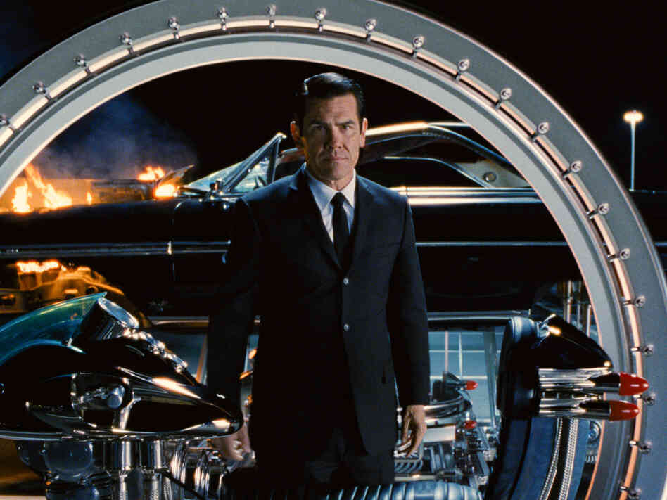 Josh Brolin (No Country for Old Men) plays young Agent K, the target in 1969 of an attack by a time-traveling alien that threatens to change the future.