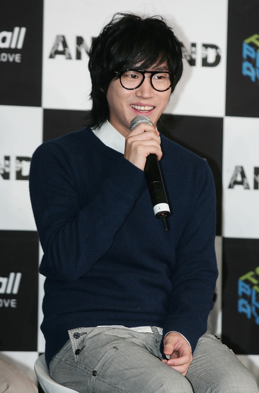 Tablo, also known as Dan Lee, really did earn both a bachelor's and a master's degree from Stanford — in less than four years.