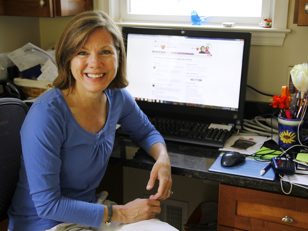Katherine Leon says she spends up to 12 hours a day  online interacting with others who share her rare heart condition.