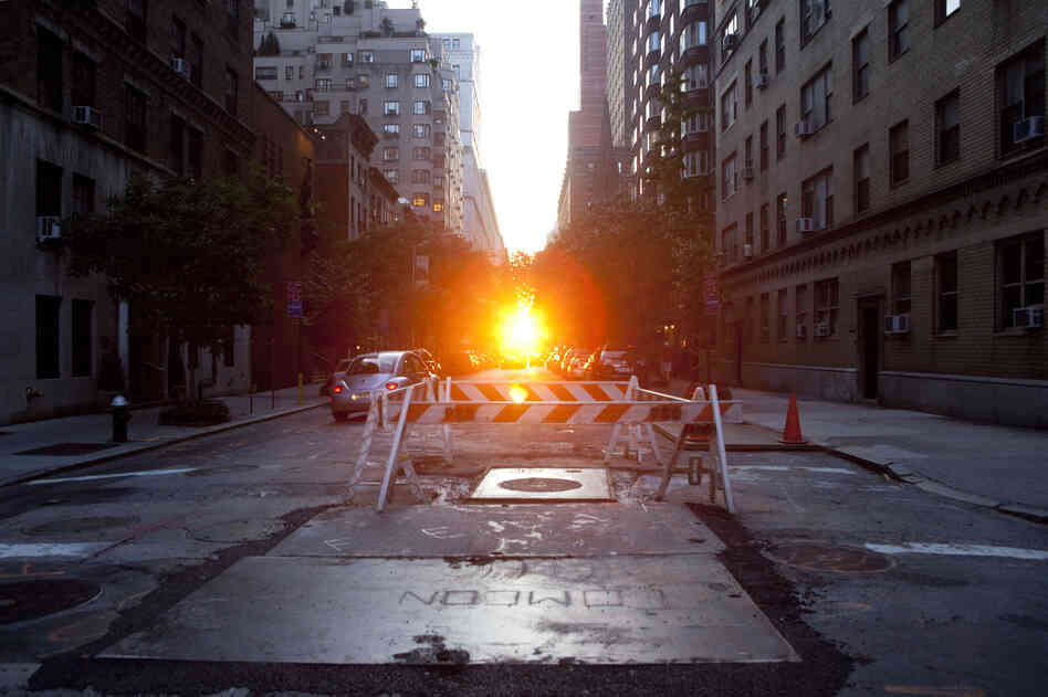 Manhattanhenge in July 2009.