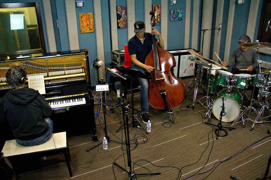 From left, Chick Corea (piano), Stanley Clarke (bass) and Jack DeJohnette (drums) perform John Coltrane's "Miles' Mode" at the Jazz24 studios in Seattle.