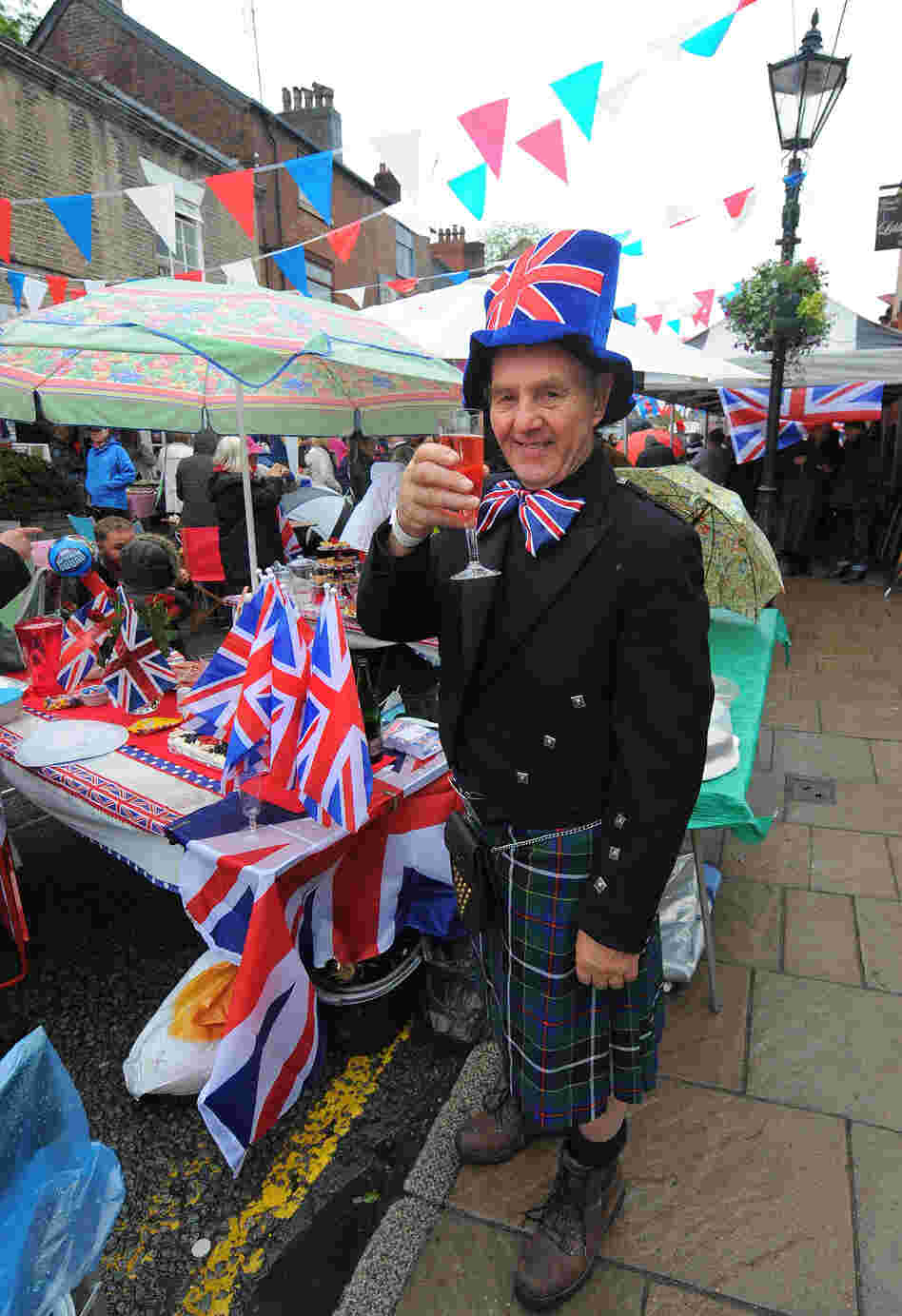 The four-day Diamond Jubilee celebrations also include thousands of street parties across the country.