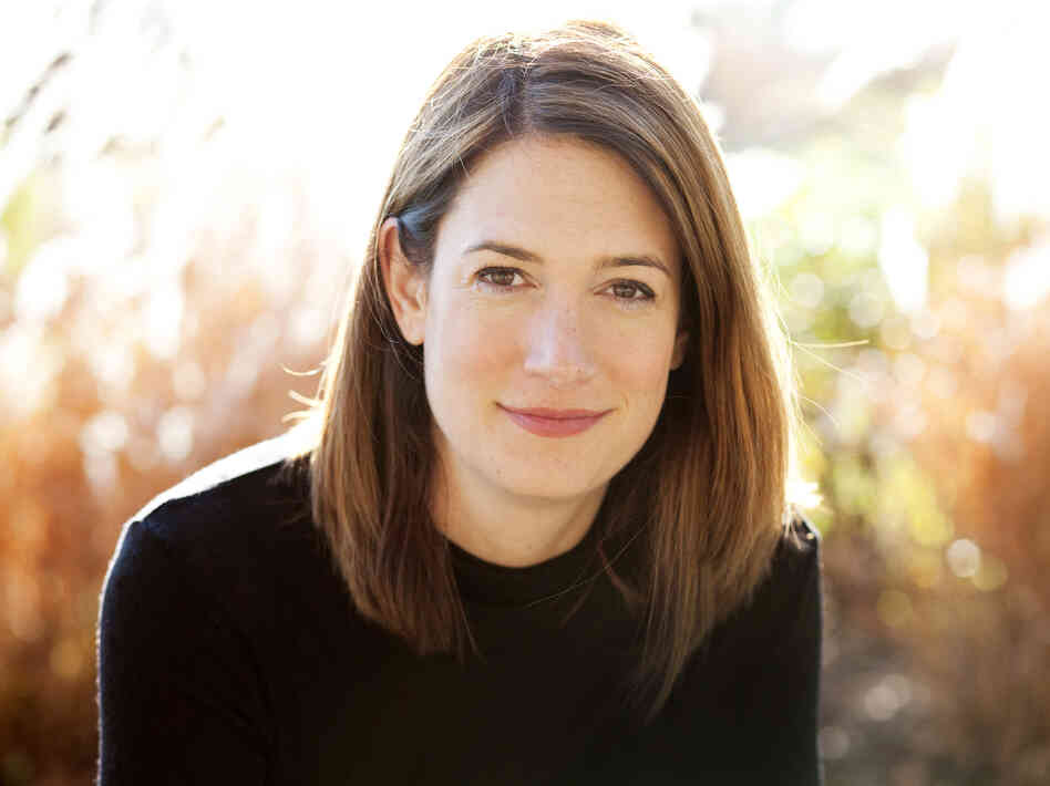 Gillian Flynn's first novel, Sharp Objects, was an Edgar Award finalist. She lives in Chicago with her husband.