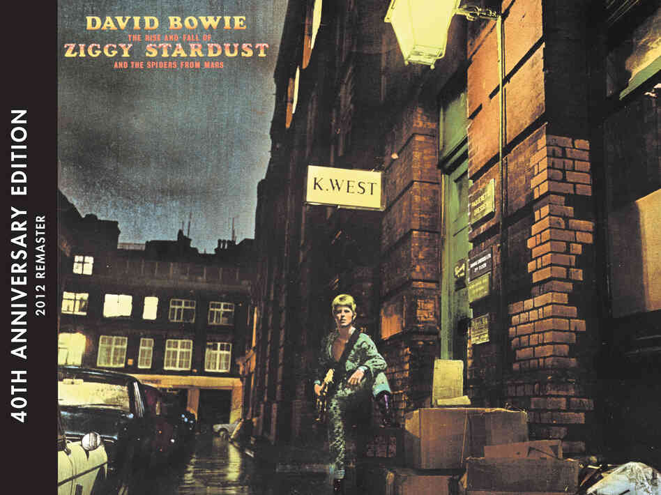 The Rise and Fall of Ziggy Stardust and the Spider's From Mars album art.