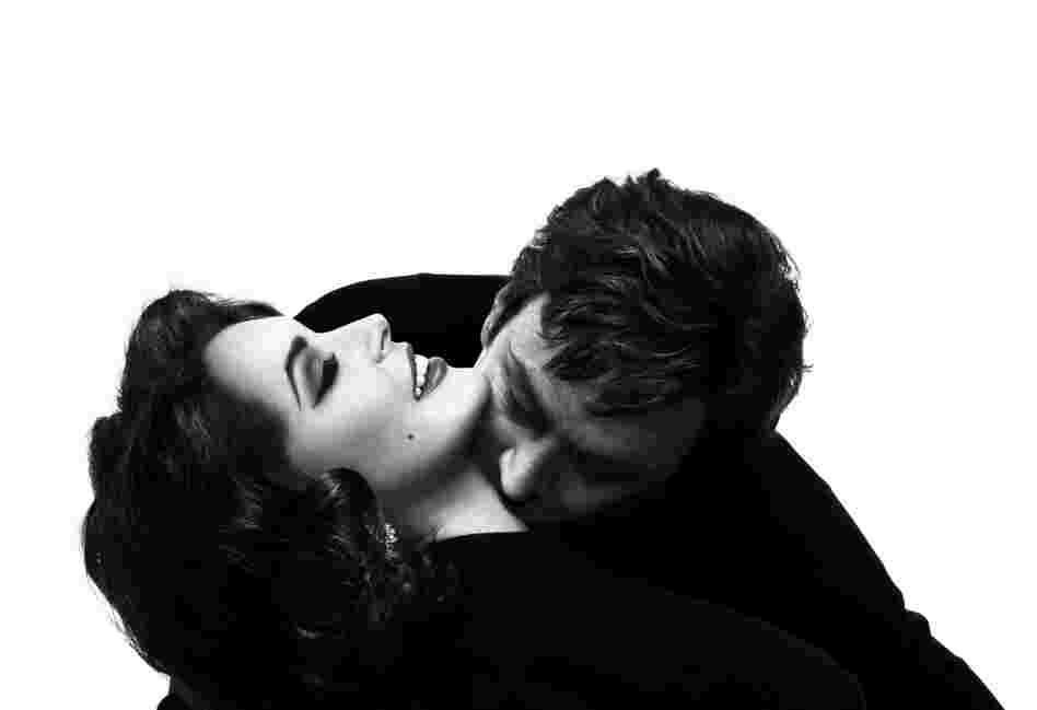 Lindsay Lohan and Grant Bowler as Elizabeth Taylor and Richard Burton.