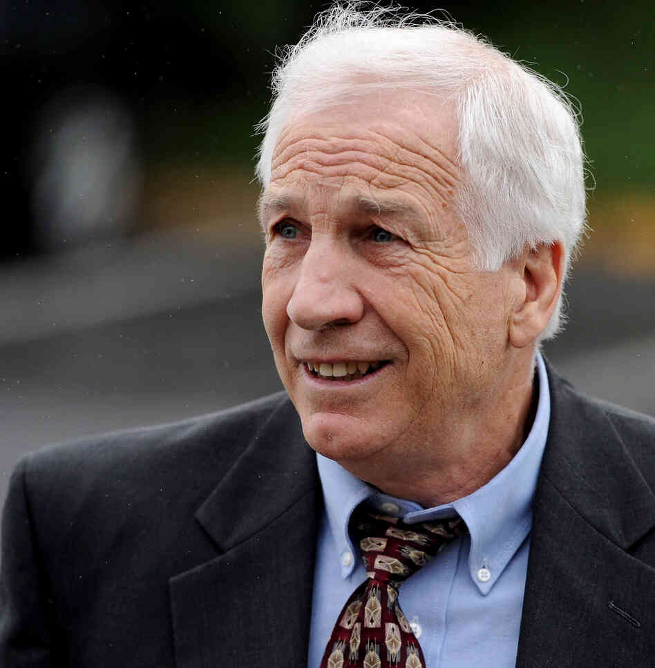 Former Penn State assistant football coach Jerry Sandusky as he arrived at a courthouse in Bellefonte, Pa., this morning.