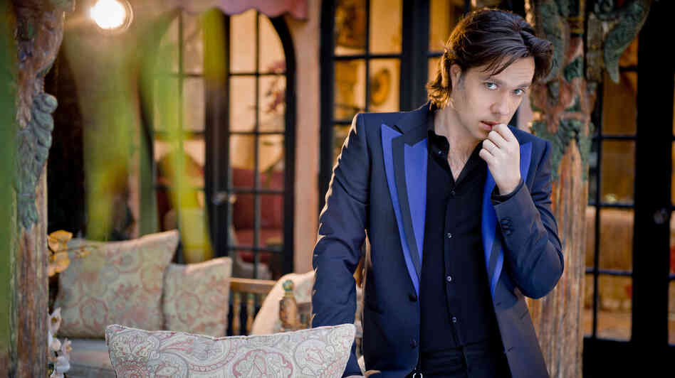 Rufus Wainwright.