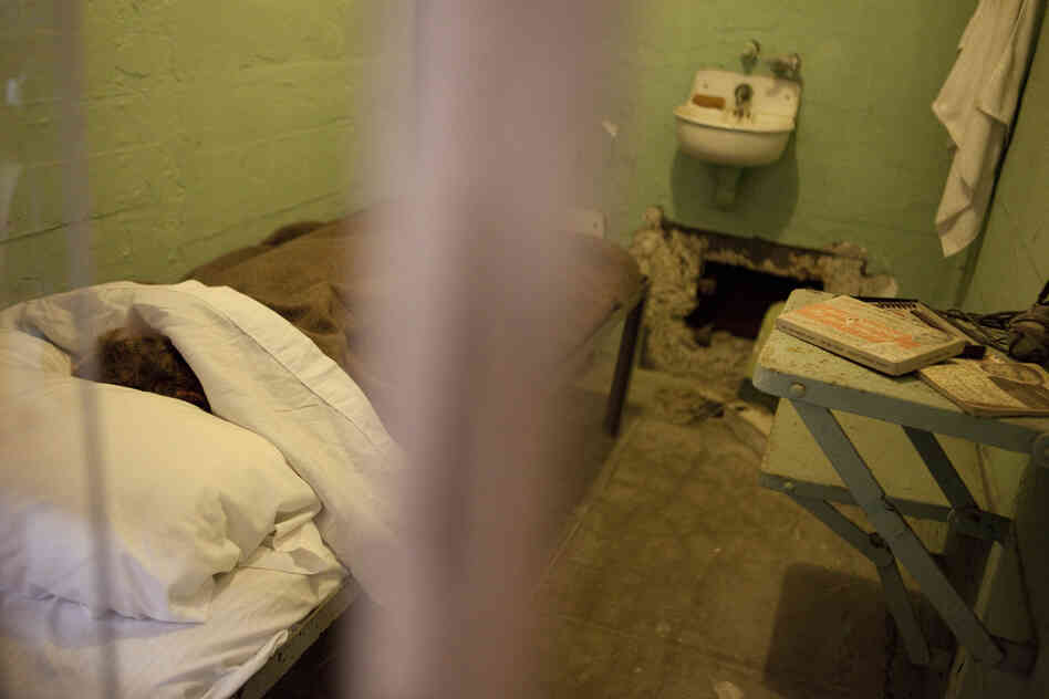The inmates placed fake heads in their beds to trick guards while they dug a path to freedom.