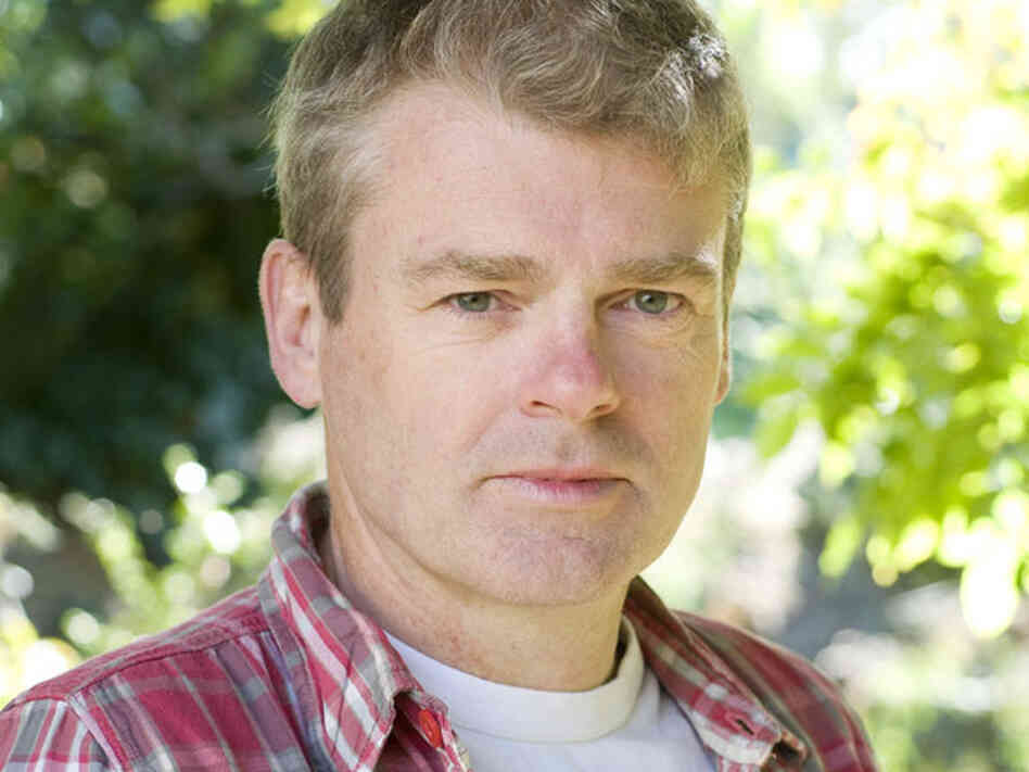 In addition to novels and poetry, Mark Haddon also writes children's books and television screenplays. He lives in Oxford, England, with his wife and son.