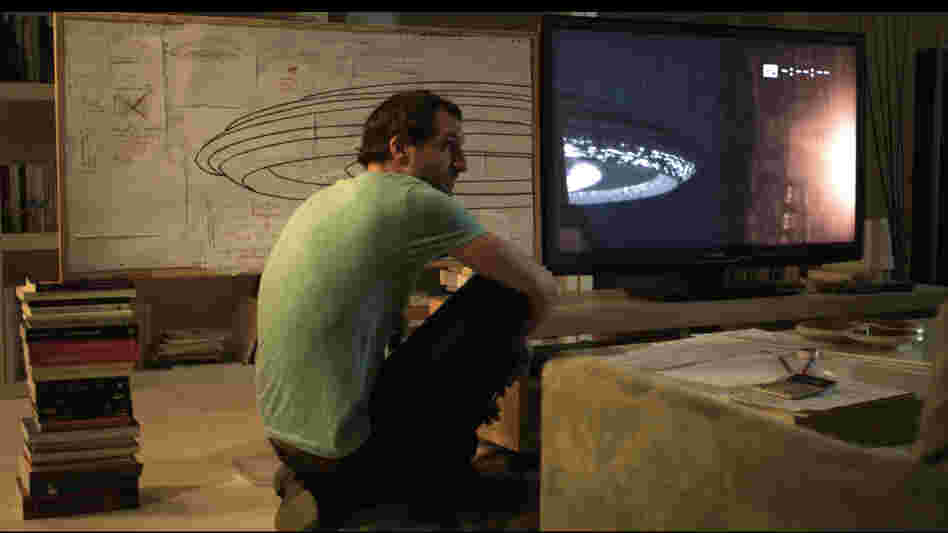 Julián Villagran stars in Extraterrestrial as Julio, a young man who wakes up one morning in a beautiful woman's bed having missed the UFO landing that occurred while they slept. Julián Villagran stars in Extraterrestrial as Julio, a young man who wakes up one morning in a beautiful woman's bed having missed the UFO landing that occurred while they slept.