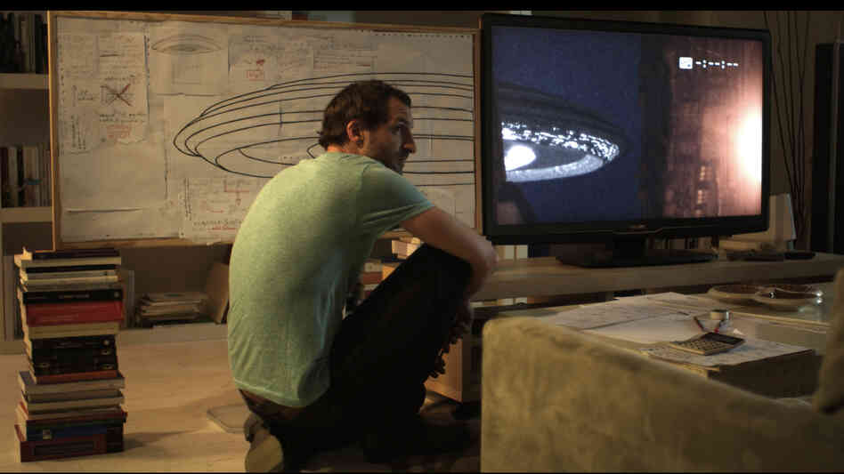 Julián Villagran stars in Extraterrestrial as Julio, a young man who wakes up one morning in a beautiful woman's bed having missed the UFO landing that occurred while they slept. Julián Villagran stars in Extraterrestrial as Julio, a young man who wakes up one morning in a beautiful woman's bed having missed the UFO landing that occurred while they slept.