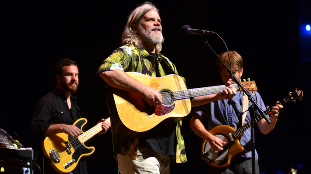 Leftover Salmon. (Mountain Stage)