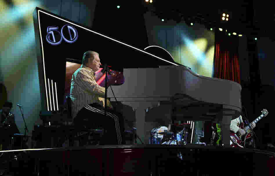 LAS VEGAS, NV - MAY 27: Brian Wilson of the Beach Boys perform at the Red Rock Casino, Resort and Spa on May 27, 2012 in Las Vegas, Nevada. (Photo by Jeff Bottari/Getty Images)