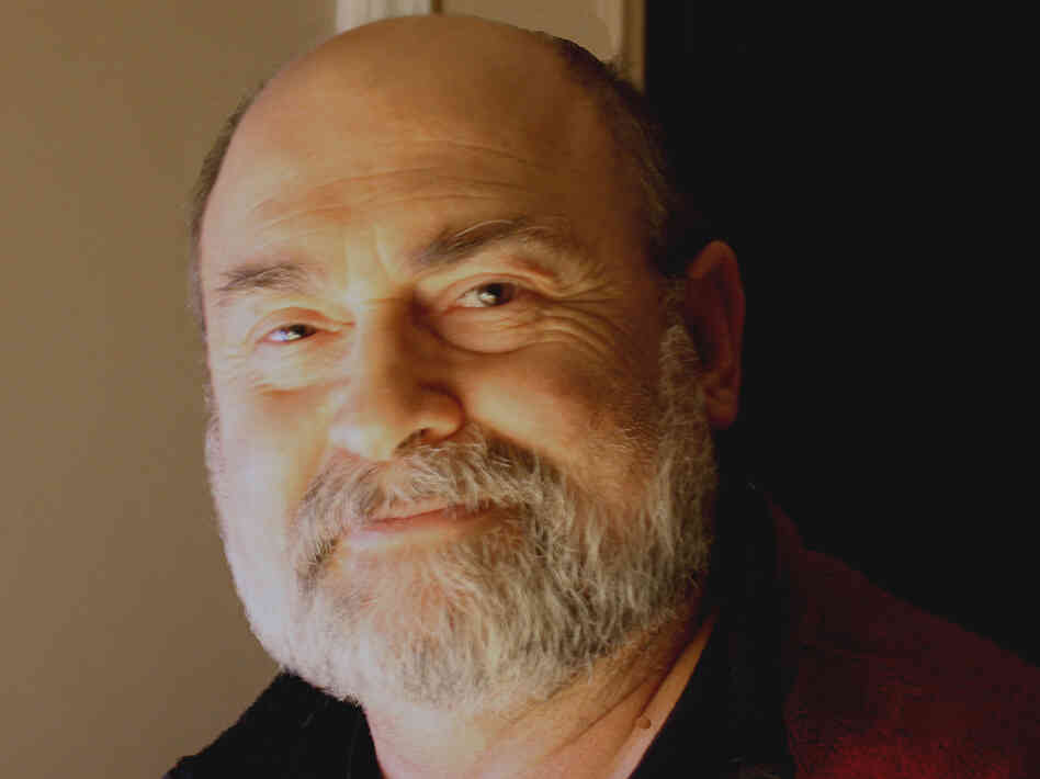 Amateur astronomer Gary Hug is a machinist by trade. Amateur astronomer Gary Hug is a machinist by trade.