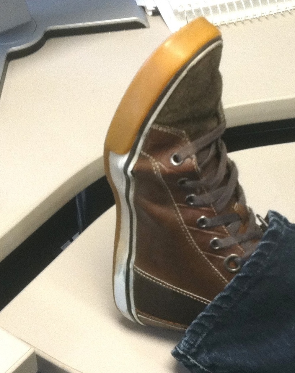 Eyder's choice of footwear today.
