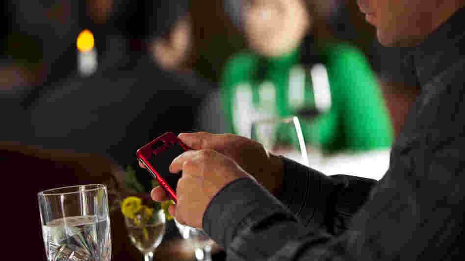 Nearly everyone has a smartphone or tablet these days, but what should you do when it comes time to sit down for dinner?