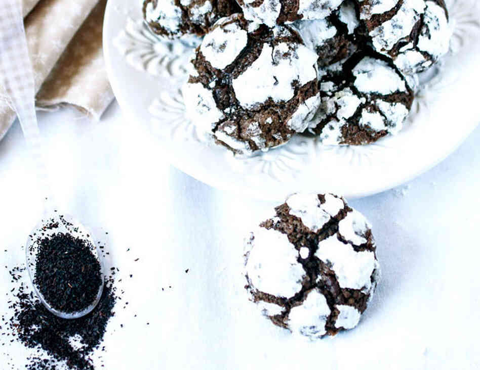 Chocolate-Mint Tea Crinkle Cookies