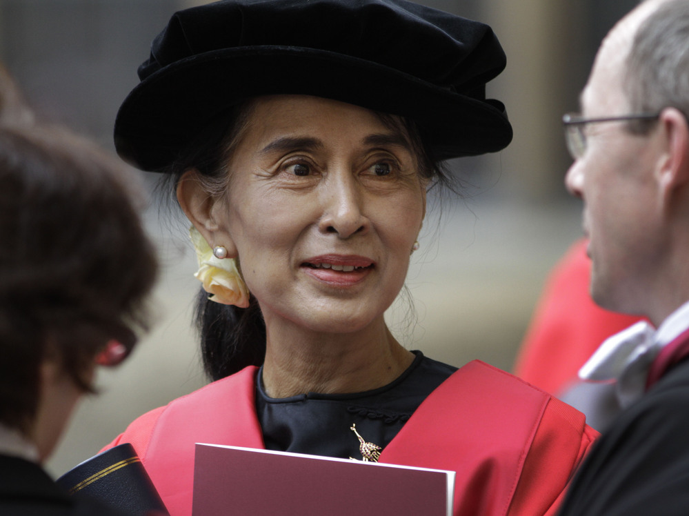 Aung San Suu Kyi finally received her honorary degree from Oxford University after it was initially awarded in 1993. In her speech, Suu Kyi praised Oxford for helping her see humankind at its best during her long years under house arrest in Myanmar.