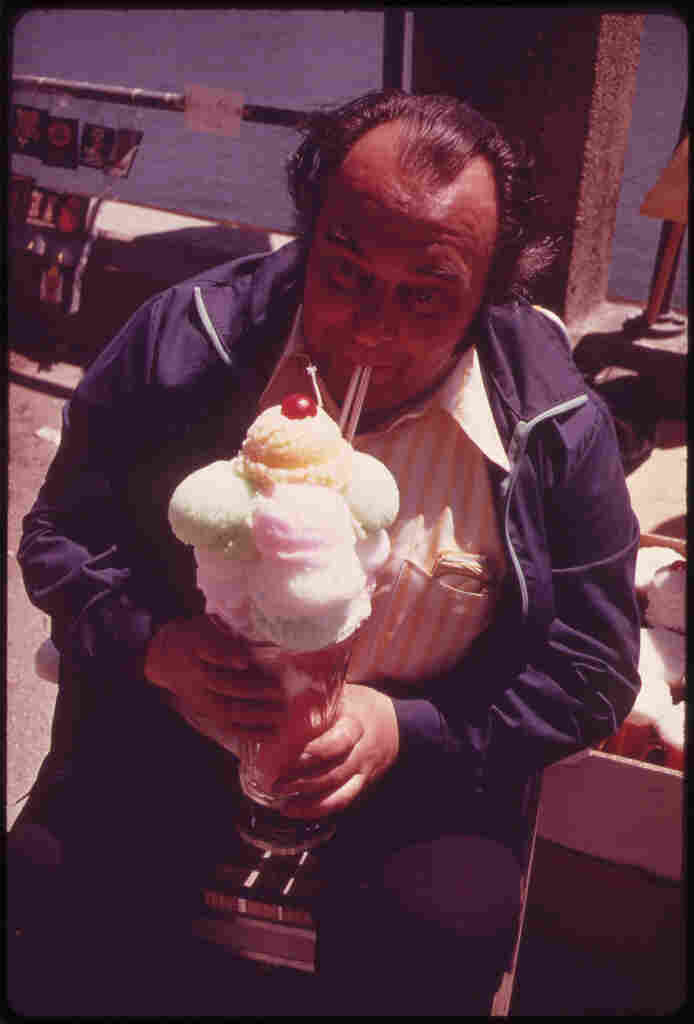 T.G.I.Sundae! (Sheepshead Bay Annual Art Show, 1973) T.G.I.Sundae! (Sheepshead Bay Annual Art Show, 1973)
