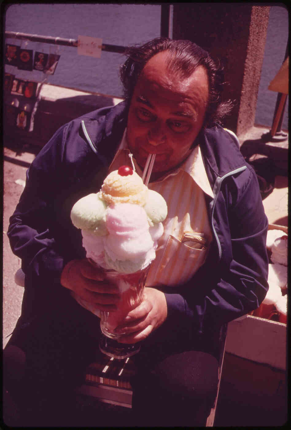 T.G.I.Sundae! (Sheepshead Bay Annual Art Show, 1973) T.G.I.Sundae! (Sheepshead Bay Annual Art Show, 1973)