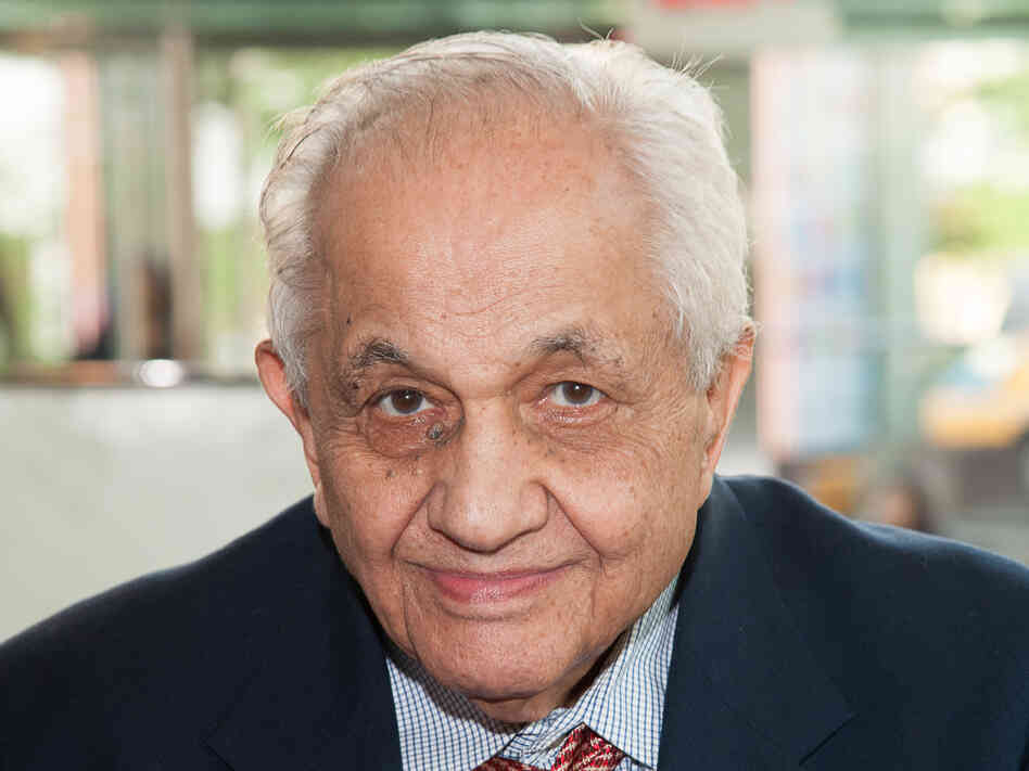 Film critic Andrew Sarris was married to fellow critic Molly Haskell.