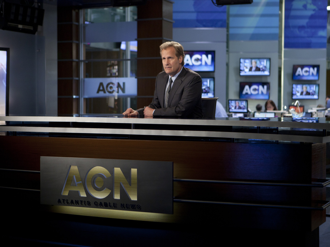 After a public meltdown and a wholesale staff defection, Will McAvoy (Jeff Daniels) decides to take a different approach with his nightly news show.
