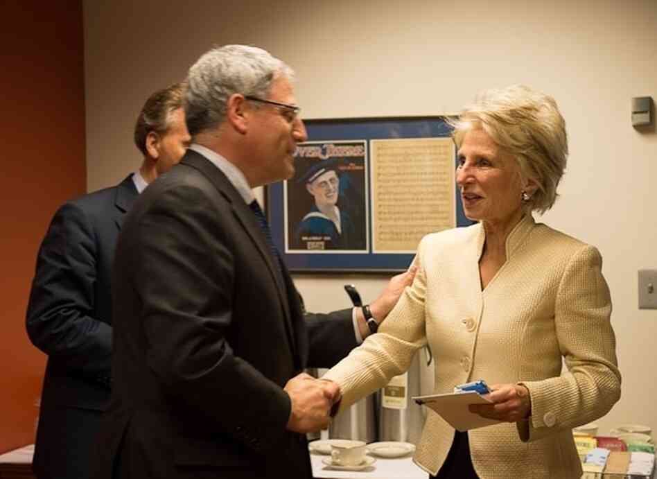 (l to r) NPR President and CEO Gary Knell with Wilson Center President and CEO Jane Harman (l to r) NPR President and CEO Gary Knell with Wilson Center President and CEO Jane Harman