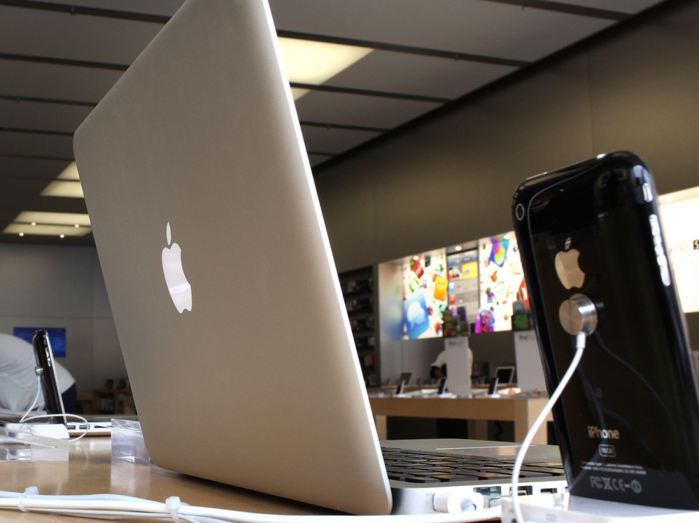 Using a Mac may mean you'll see some pricier options when booking online.