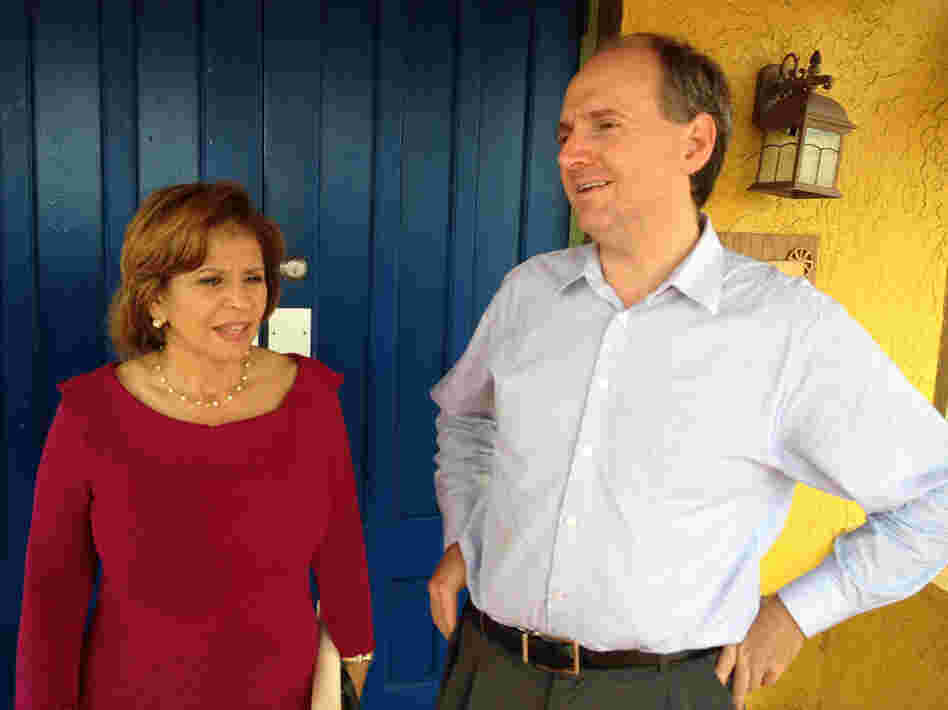 The Florida Democratic Party's head of Hispanic outreach, Betsy Franceschini, and Scott Randolph, the chairman of the Orange County Democrats, are working to help President Obama carry the state.