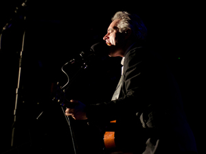 Cabinet host John Wesley Harding kicked off the show with a heart-stopping Conway Twitty cover. Cabinet host John Wesley Harding kicked off the show with a heart-stopping Conway Twitty cover.