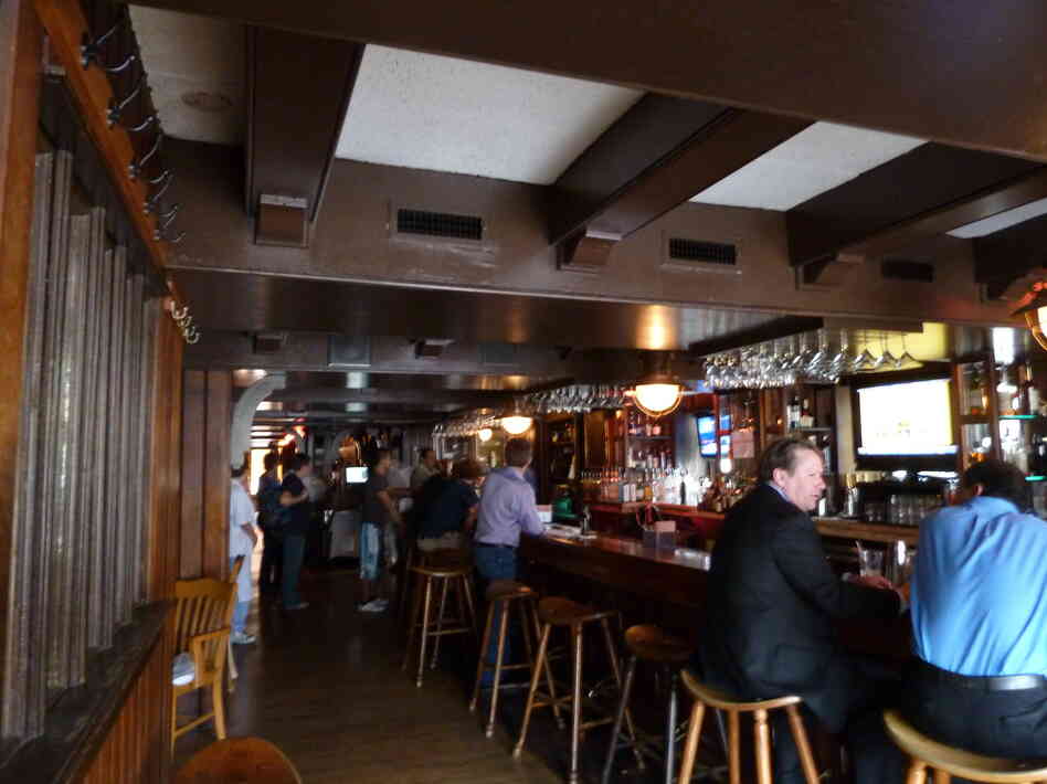 Among the non-touristy haunts of the fictional Joe DeMarco is the Georgetown restaurant The Guards, a cozy-shabby pub on the historic neighborhood's main strip.