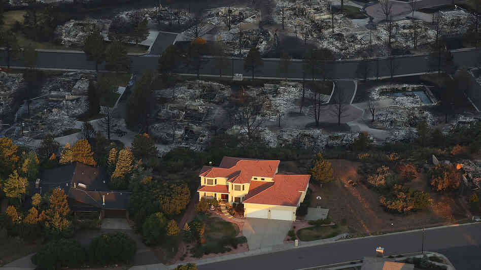 Nearly 350 homes have been destroyed by the Waldo Canyon fire in Colorado.