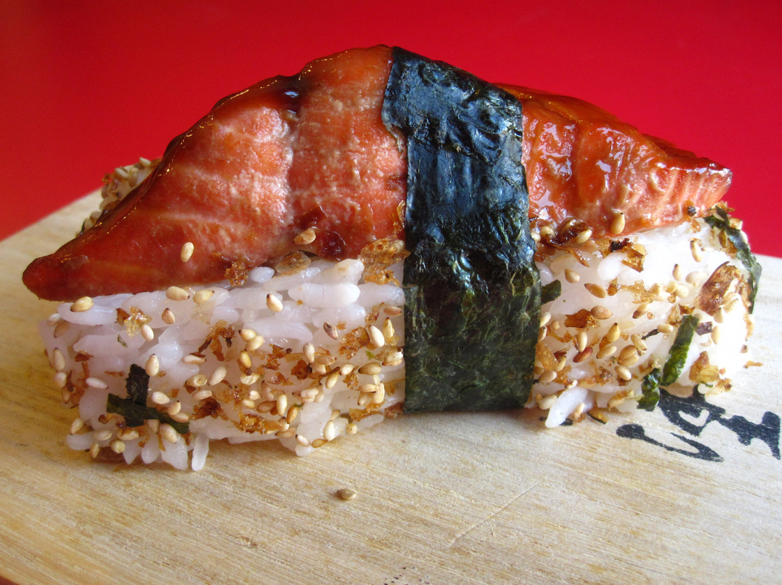 Salmon Musubi