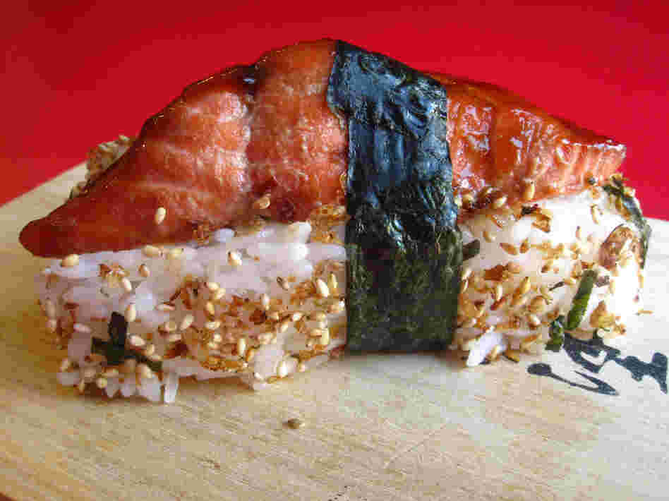 Salmon Musubi