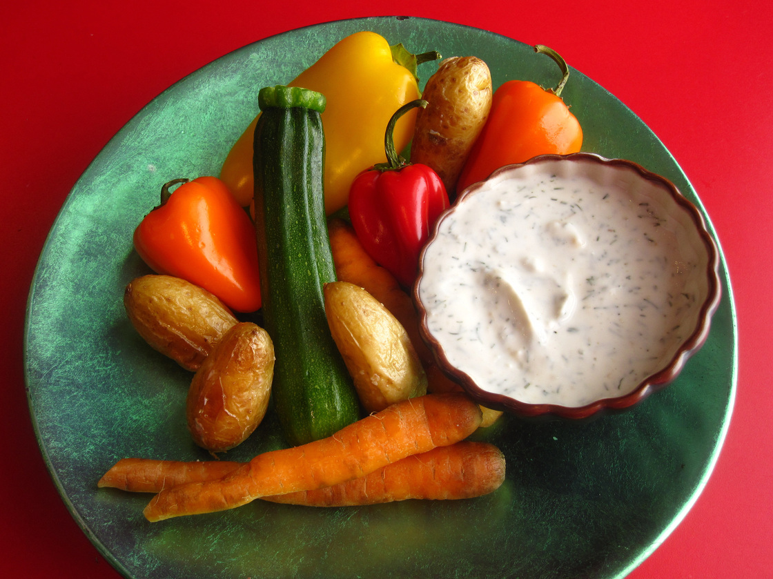 Vegetables And Yogurt Dip
