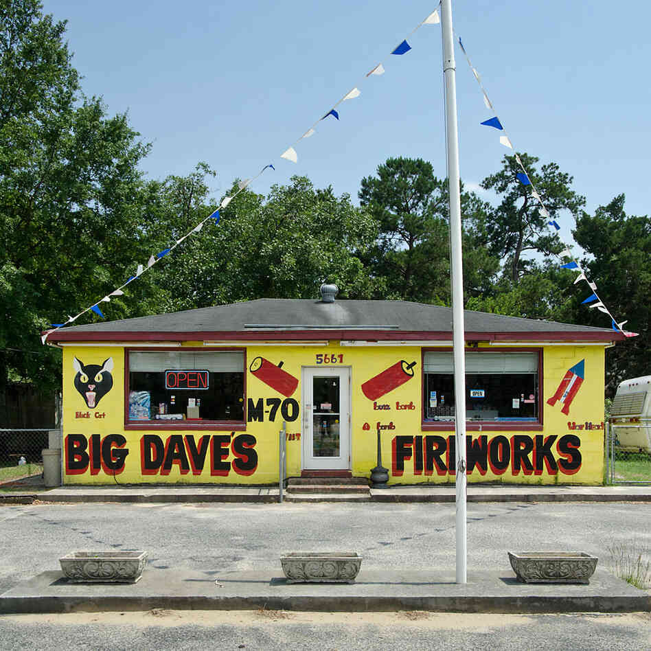 Big Dave's Fireworks. Ravenel, S.C.