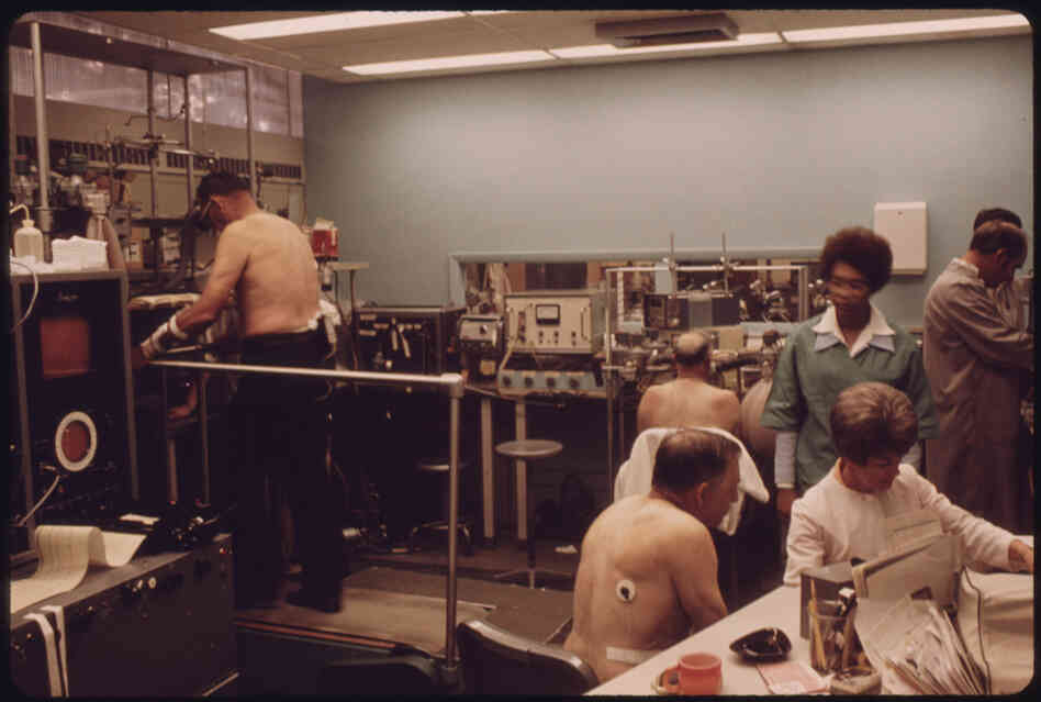 Miners undergo tests in the black lung laboratory at the Appalachian Regional Hospital.