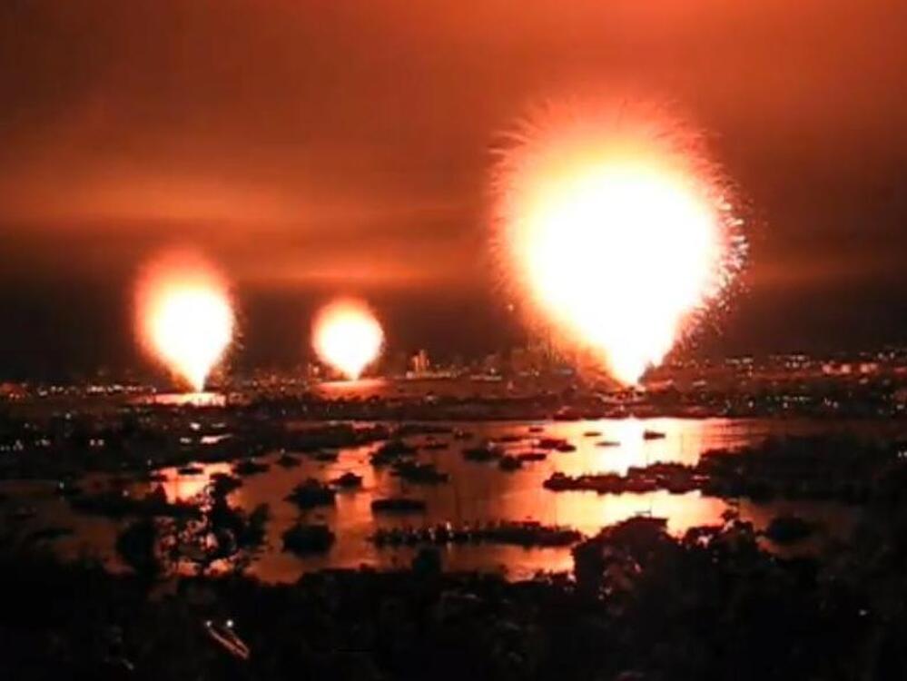 Oops. A "premature ignition" in San Diego sent an entire fireworks show off at once.