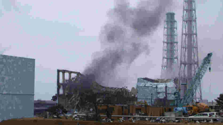 Smoke rises from Unit No. 3 of the stricken Fukushima Dai-ichi nuclear plant after the March 11, 2011 earthquake and tsunami. Smoke rises from Unit No. 3 of the stricken Fukushima Dai-ichi nuclear plant after the March 11, 2011 earthquake and tsunami.