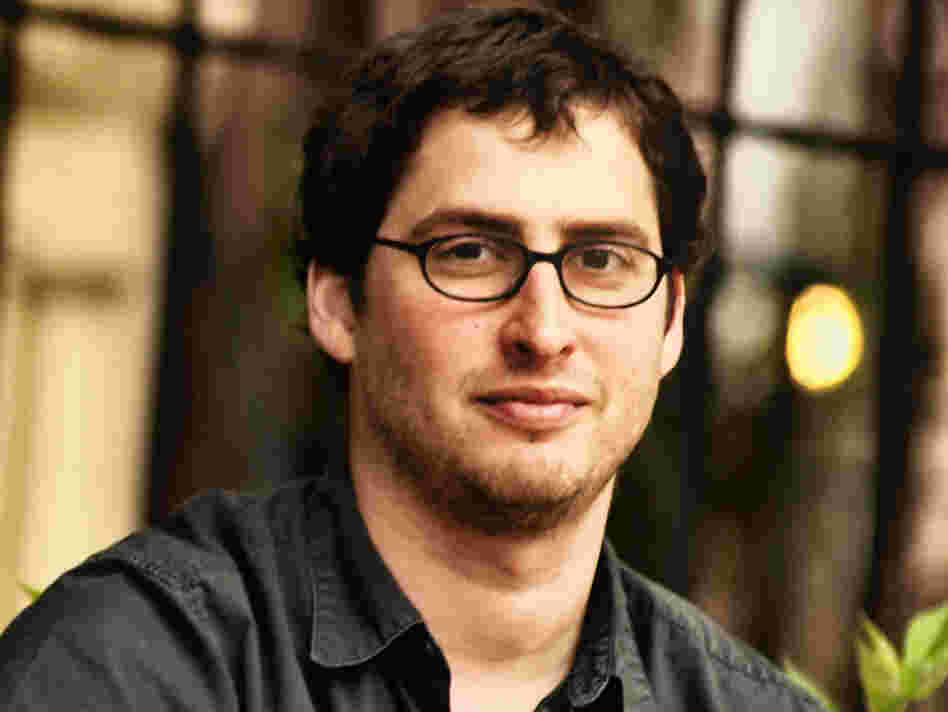 Michael Hearst is the musician behind Songs for Unusual Creatures.