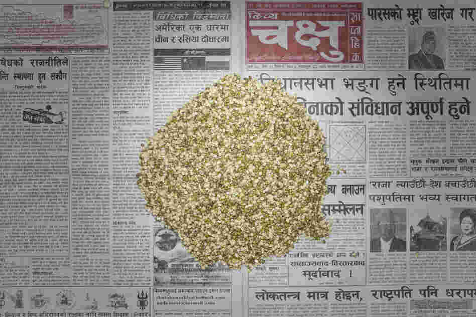 Nepal: 32.88 Nepali rupees, or 41 cents U.S., of lentils.
