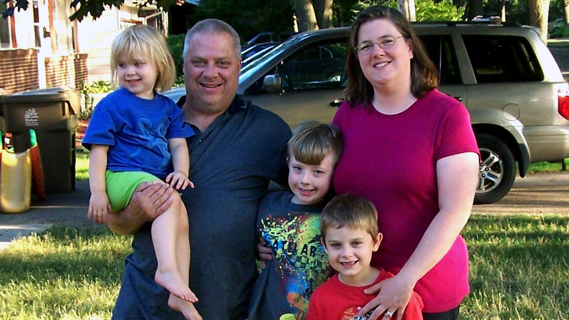 Josh Walling and Randi Cartmill with their children, Jacqueline, Josh and Ryan. Josh Walling says his family, whose household income is below the national median, would lose a substantial amount of money if the Bush tax cuts expired.