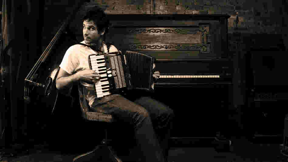 Rana Santacruz.