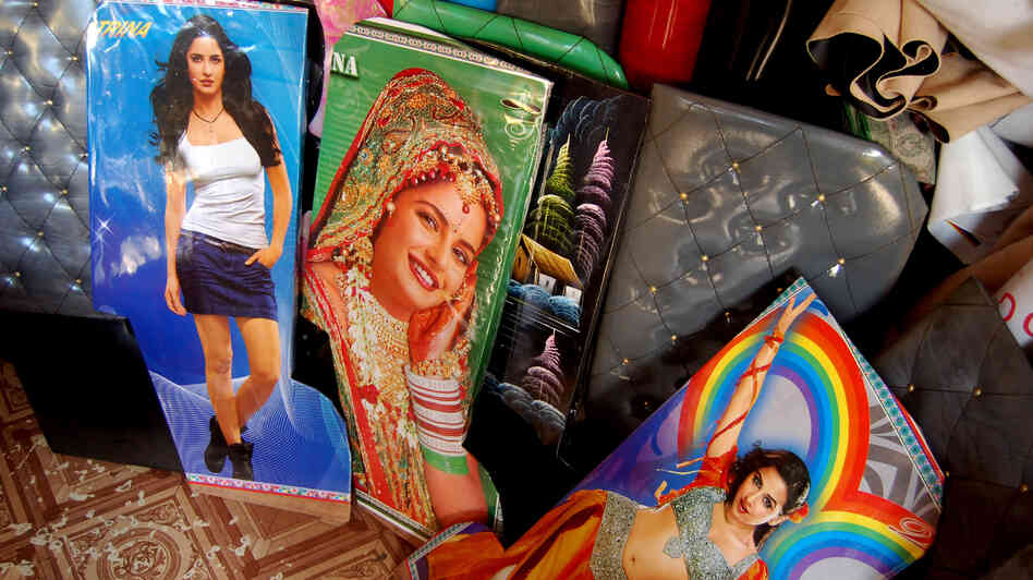 You know you want one: rickshaw seat covers emblazoned with Bollywood stars. It's just one way New Delhi rickshaw drivers are trying to outdo each other in the battle for passengers. You know you want one: rickshaw seat covers emblazoned with Bollywood stars. It's just one way New Delhi rickshaw drivers are trying to outdo each other in the battle for passengers.
