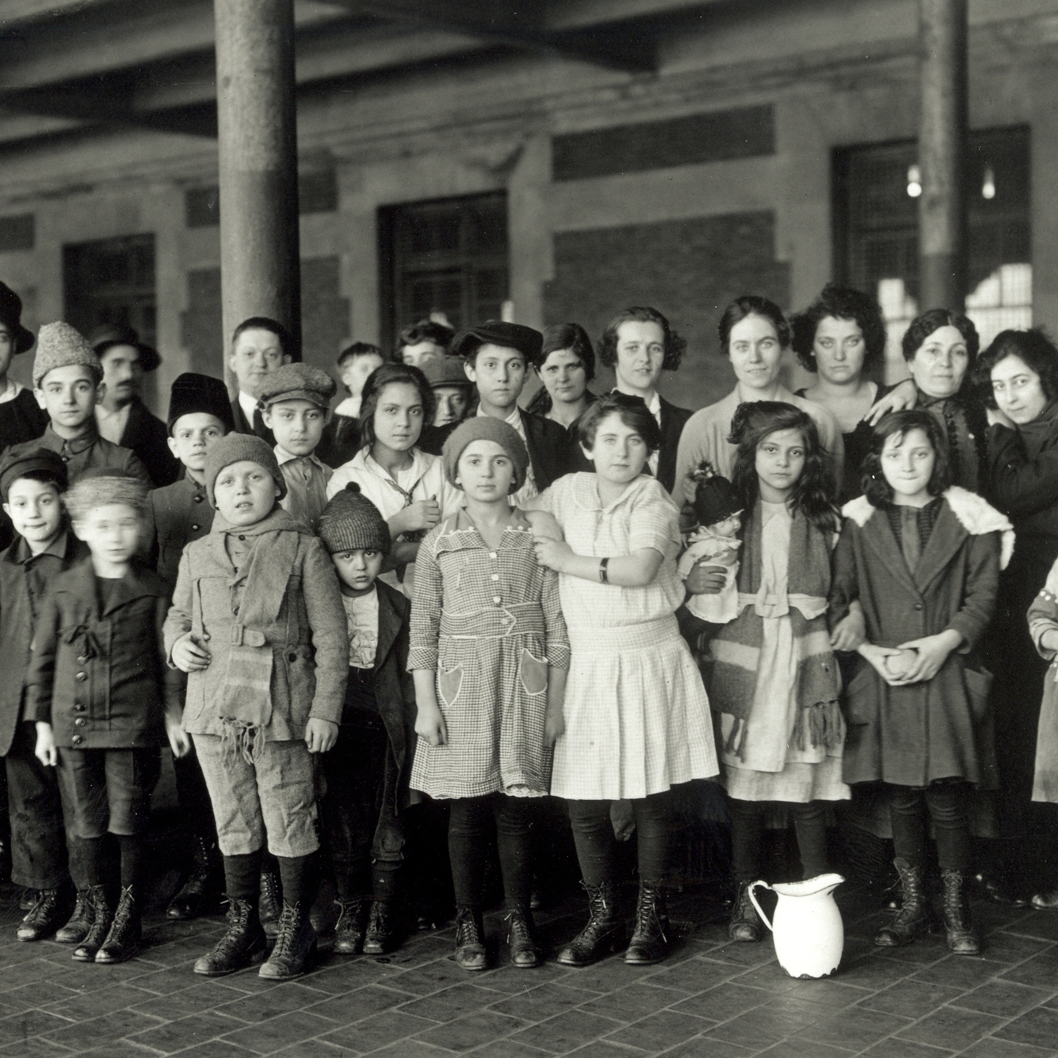 Wong Lan Fong, like many Chinese immigrants, came through Angel Island in California. Here, immigrant children pose for a photo at Ellis Island.